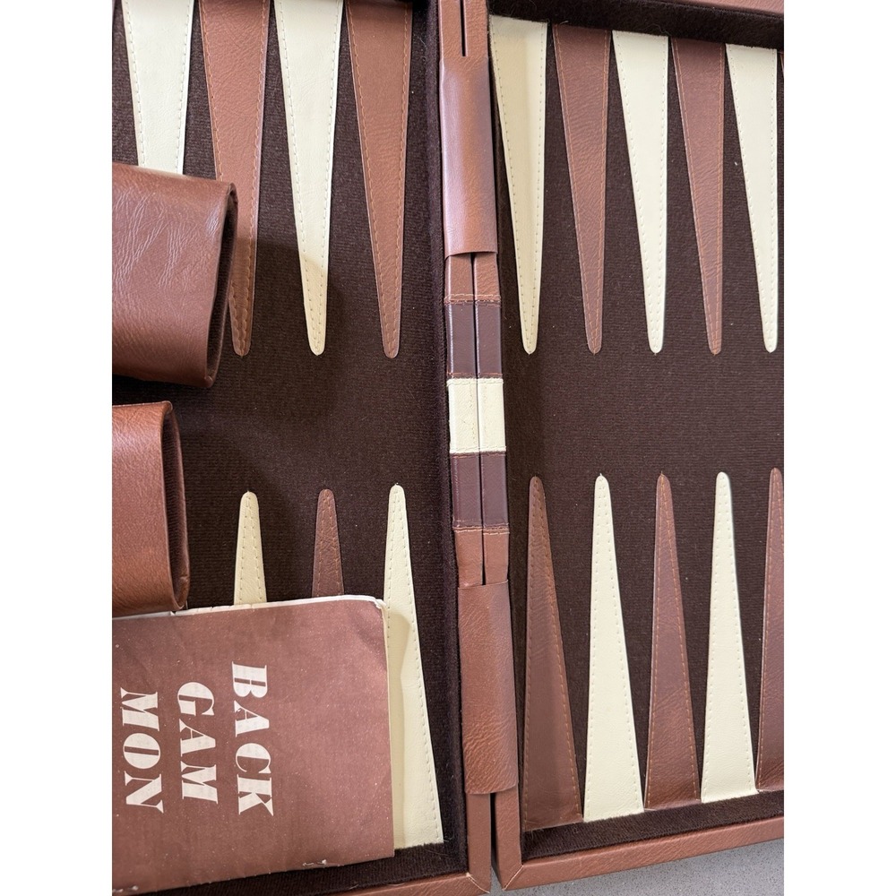 Vintage Backgammon GAME Brown Faux Leather Briefcase Racing Stripe COMPLETE GUC - Picture 8 of 16
